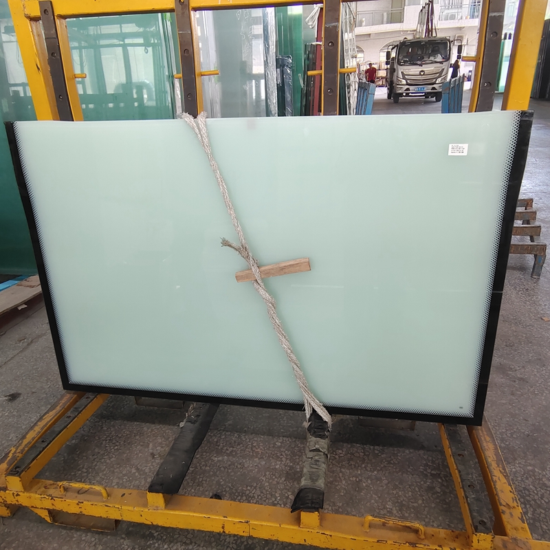 white_laminated_glass_(5).jpg