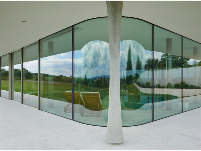 curved glass supplier