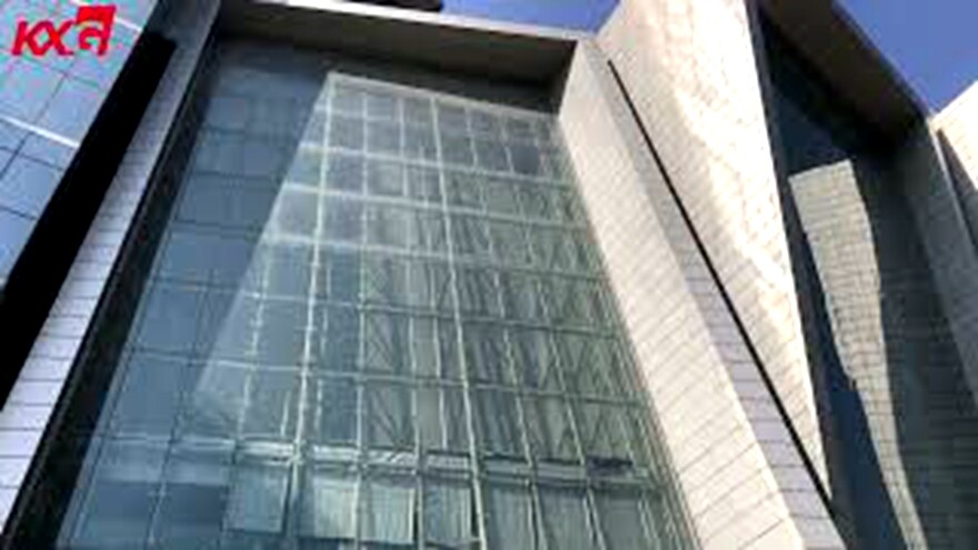Kunxing Glass ---- laminated glass point curtain wall