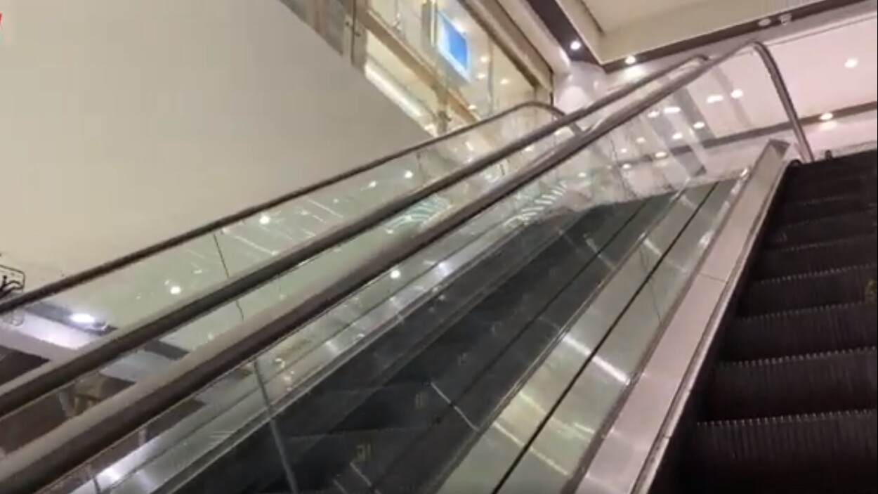 Kunxing Glass ---- Popular Escalator Guardrail