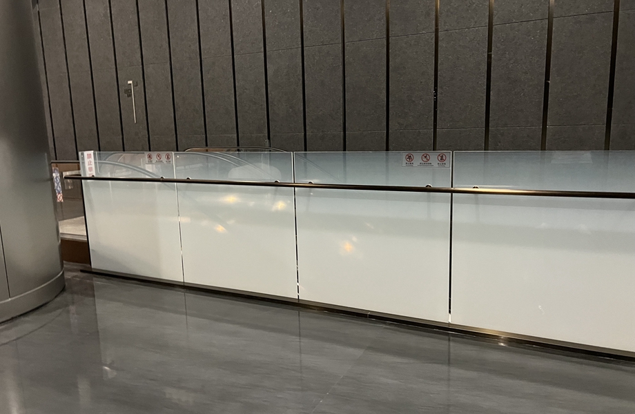 safety glass balustrade