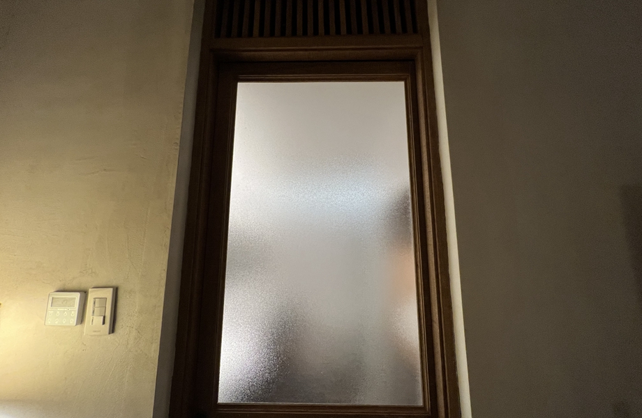 pattern glass fluted privacy glass door