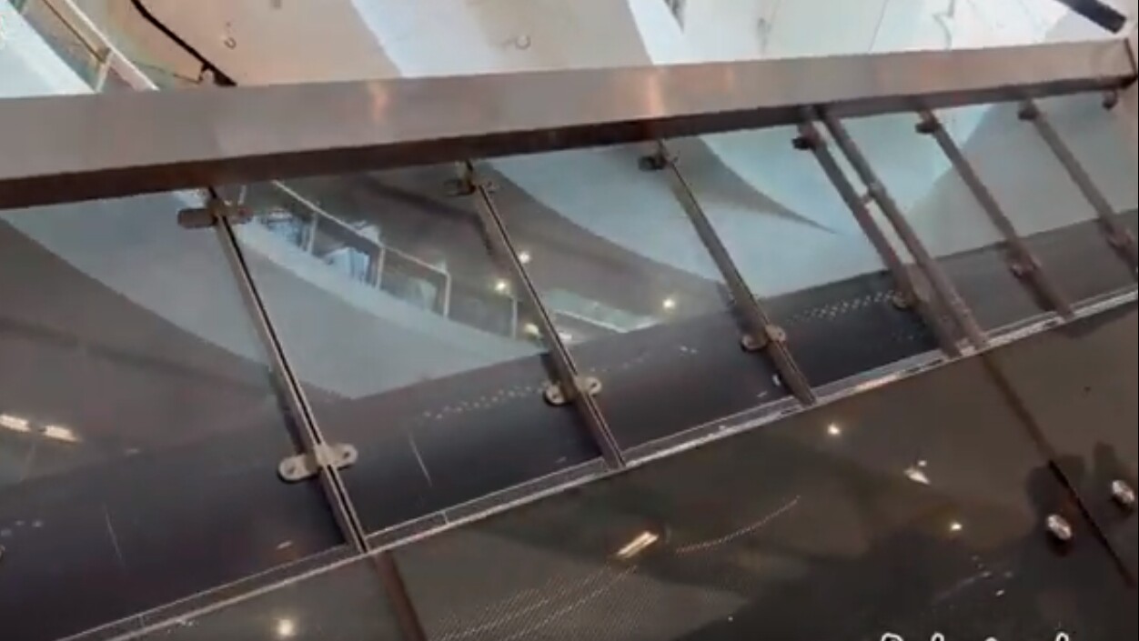Kunxing Glass ---- Mall Balustrade Safety Glass