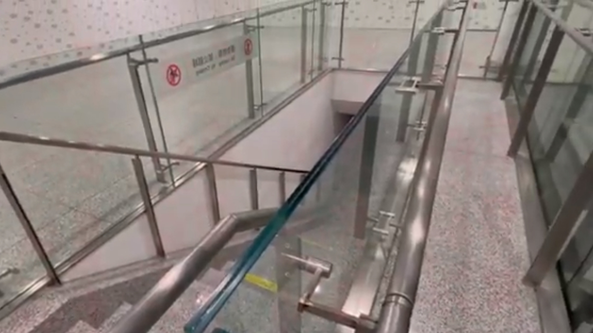 Kunxing Glass ---- Modern Laminated Safety Glass Balustrade