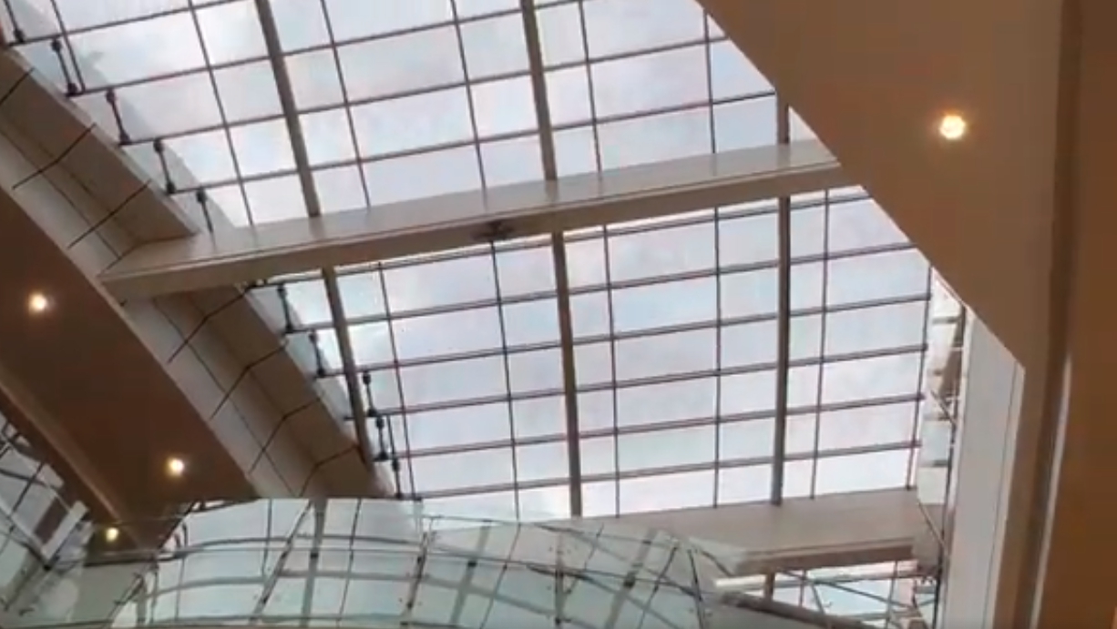 Kunxing Glass ---- Skylight Laminated Glass In Public Places