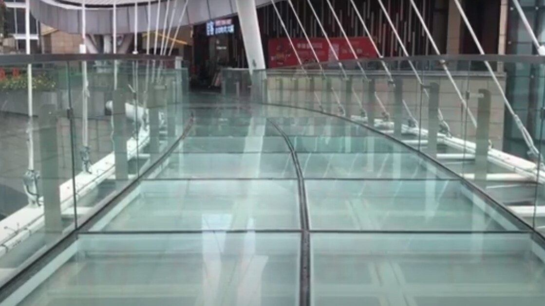 Kunxing Glass ---- Glass Floor Glass Balustrade In Public Places