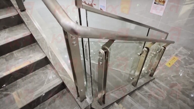 Kunxing Glass ---- Irregular Railing Glass In Public Places