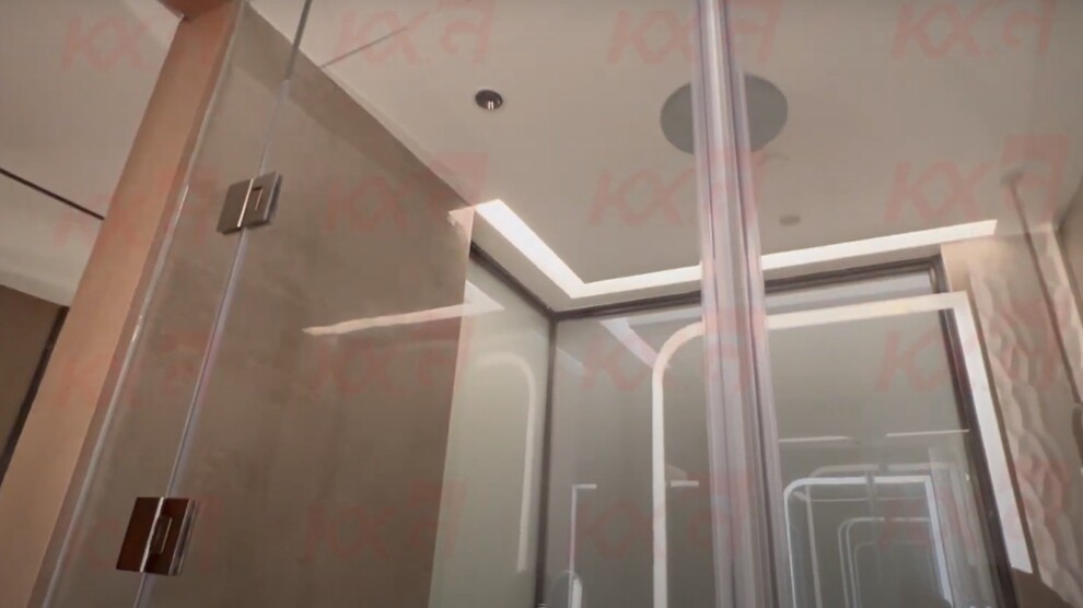 Kunxing Glass ---- Bathroom Door Glass In The Hotel