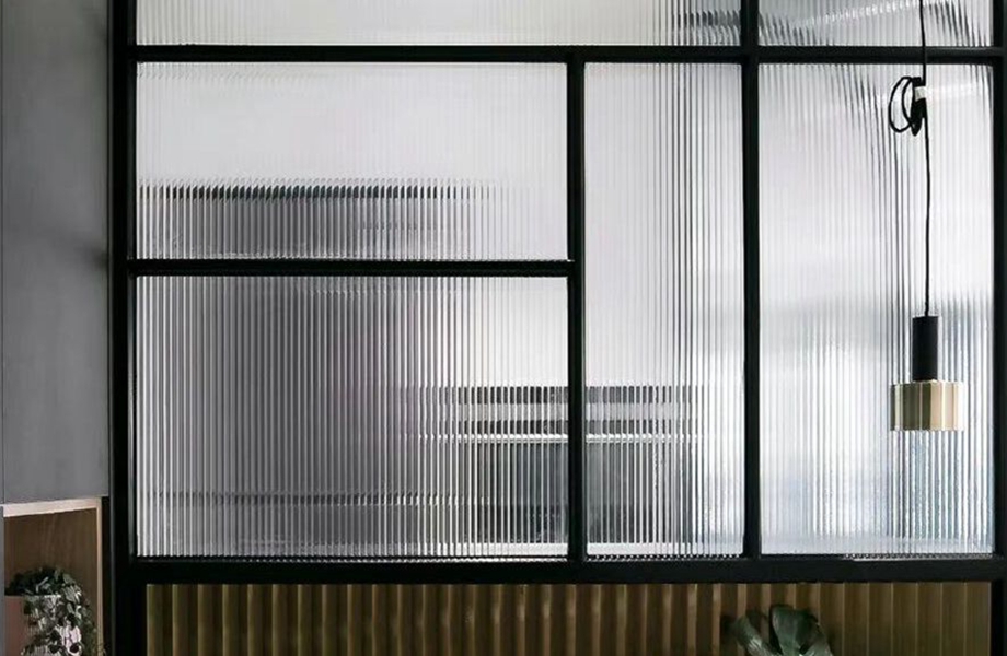 commercial glass partitions